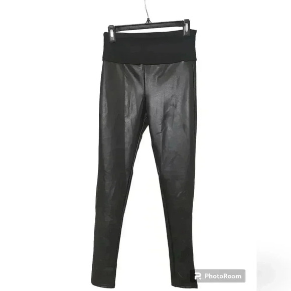 ASSETS by SPANX All Over Faux Leather Leggings Women’s  Black Pull-On - Picture 1 of 3
